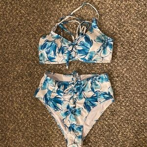 Cupshe Blue Orchid Lace-Up Bikini ⭐️BRAND NEW⭐️